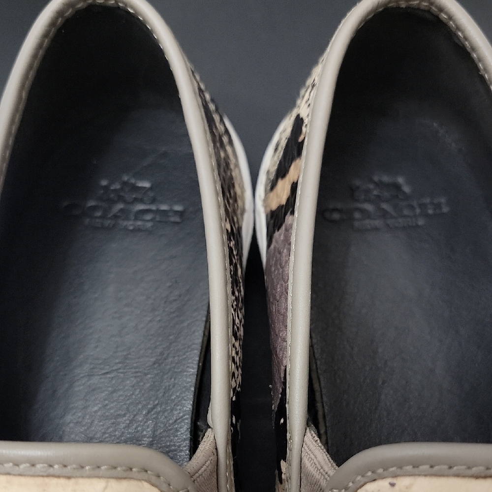 Coach Chrissy Snake Tan and Brown Slip-On Sneakers Q8093 8.5B - Picture 4 of 8